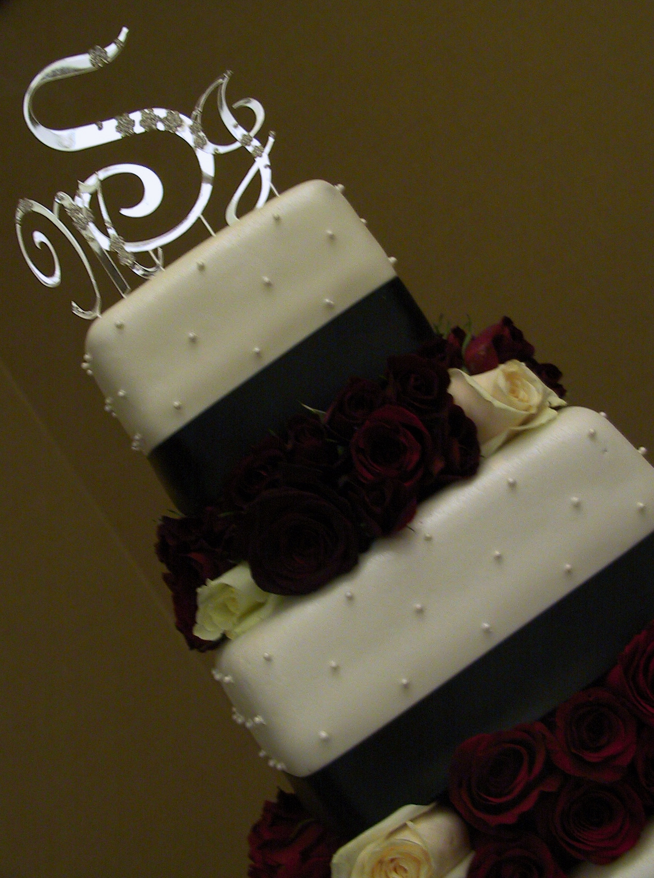 purple winter wedding cake